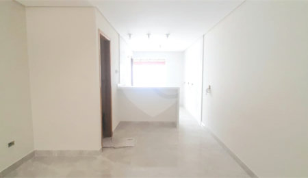 Sobrado à venda com 3 quartos, sendo 1 suíte,  em Vila Mazzei, São Paulo, SP