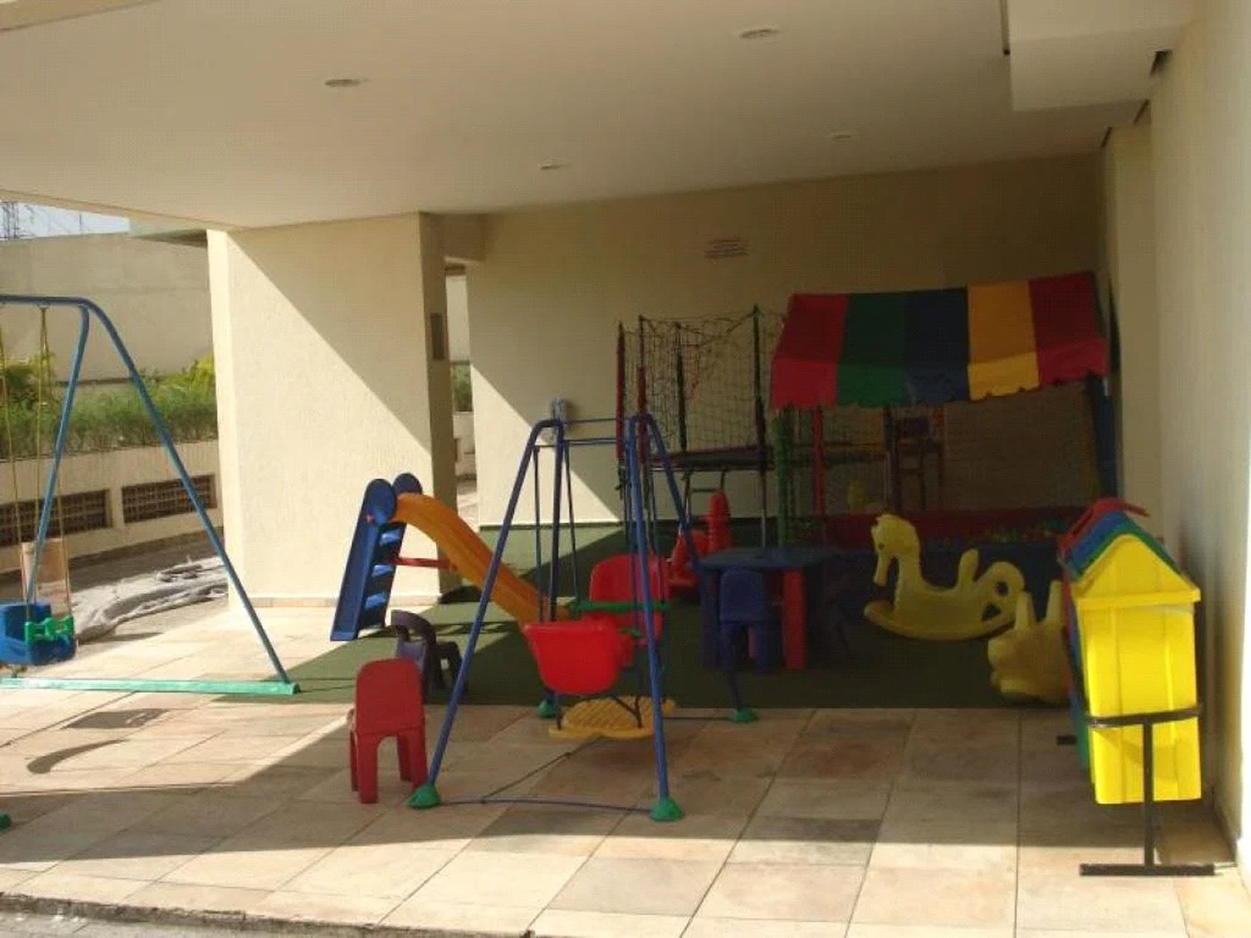 Apartamento à venda com 2 quartos em Jardim Ivana, São Paulo, SP