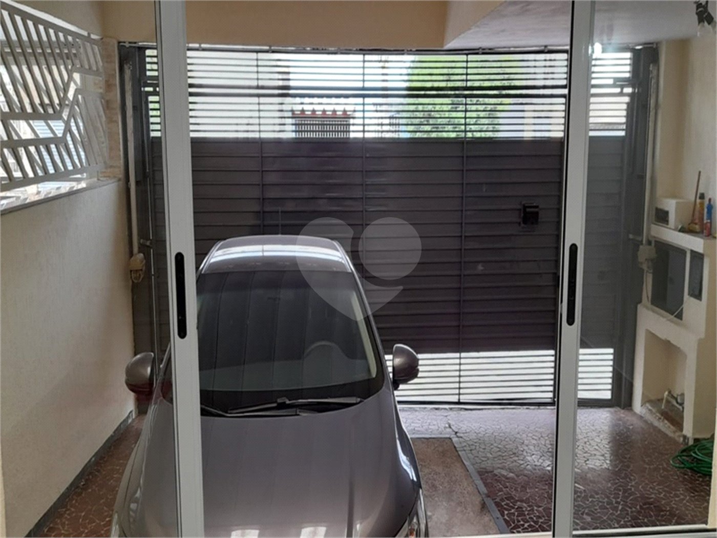 Sobrado à venda com 3 quartos, sendo 1 suíte, em Parque Peruche, São Paulo, SP