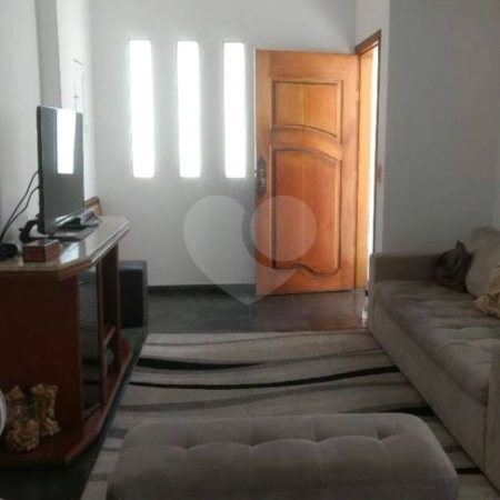 Casa à venda com 3 quartos, sendo 1 suíte, em Vila Mariana, São Paulo, SP