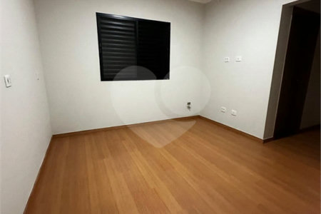 Casa Térrea à venda com 3 quartos, sendo 1 suíte, em Residencial Jardins da Catalunha, Atibaia, SP