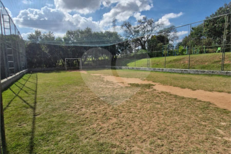 Terreno à venda no condomínio Bosque dos Cambarás, Valinhos - SP
