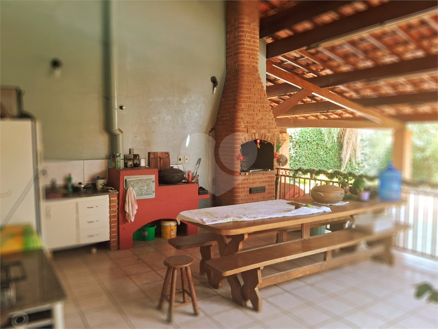 Casa à venda com 3 quartos, sendo 1 suíte, no condomínio Acmti - Colinas do Mosteiro, Terras de Itaici e Recanto dos Pássaros, Indaiatuba - SP