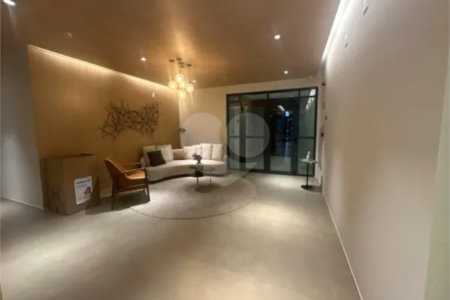 Apartamento à venda com 3 suítes em Campo Belo, São Paulo, SP