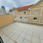 Sobrado á venda com 102m²- Vila Bertioga.