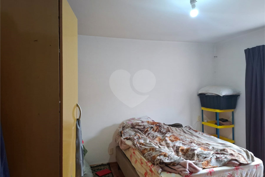 Sobrado venda ou locação HORTO com 254m2, 4 quartos, 2 sala, 2 cozinha, quintal e 3 vagas de garagem