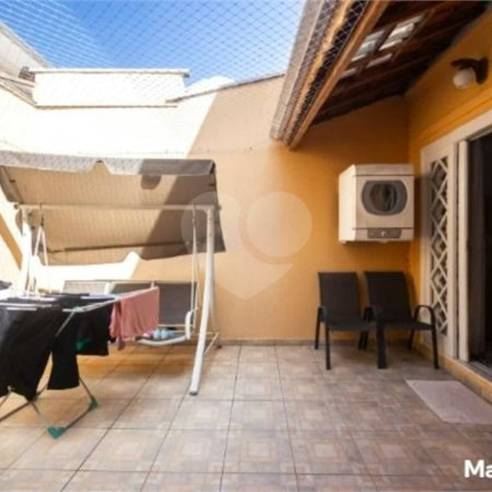 Casa com 260m², 3 dormitórios, 4 vagas, à venda em São Caetano do Sul.
