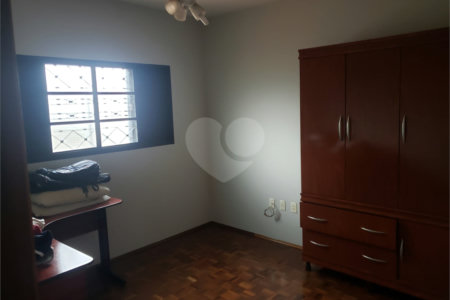 Casa à Venda na Região Central de São Carlos - Excelente Localização