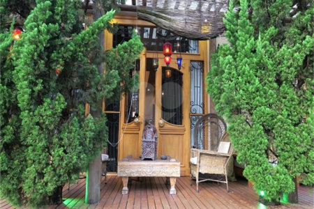 Casa em condomínio à venda com 4 quartos, sendo 3 suítes, em Jardim Vitória Régia, São Paulo, SP