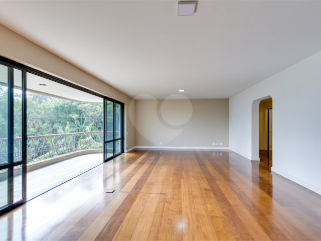 Apartamento à venda com 4 suítes em Alto da Boa Vista, São Paulo, SP