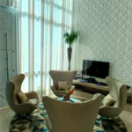 Casa à venda com 3 suítes no condomínio Figueira Garden, Atibaia - SP