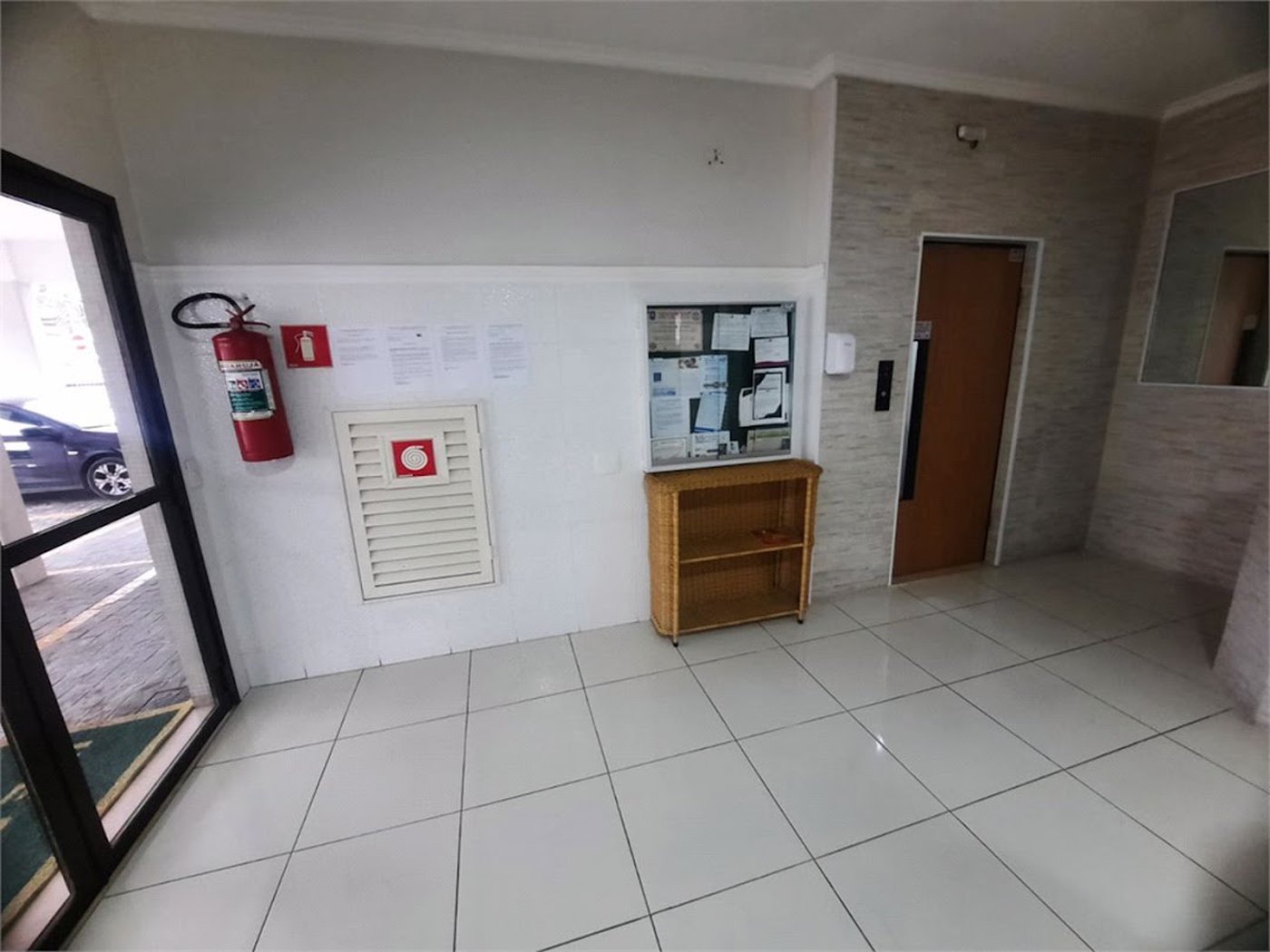 Apartamento com 3 dormitórios à venda, 202 m² por R$ 750.000,00 - Jardim Belmar - Guarujá/SP