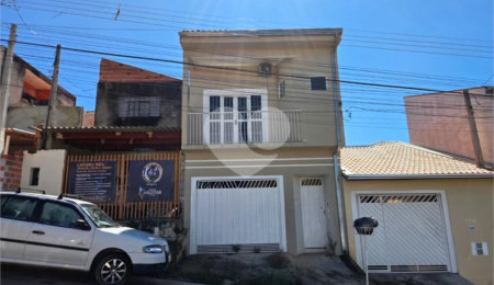 Casa à venda com 3 quartos, sendo 1 suíte,  em Vila José Salem, Itapetininga, SP
