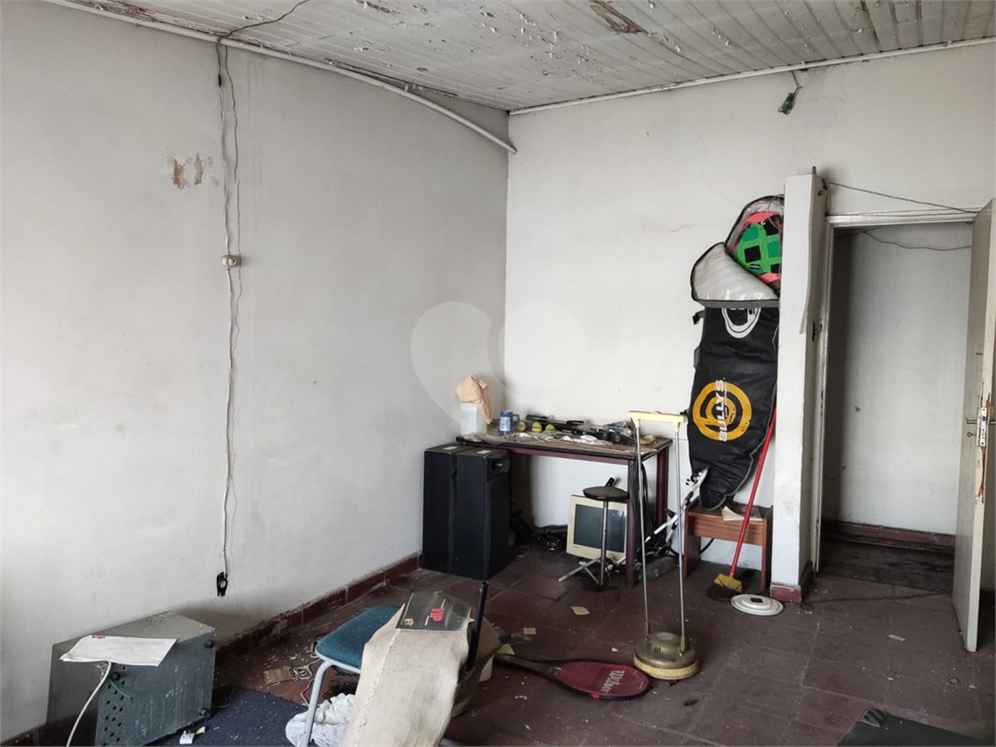 Casa à venda com 4 quartos em Vila Anastácio, São Paulo, SP