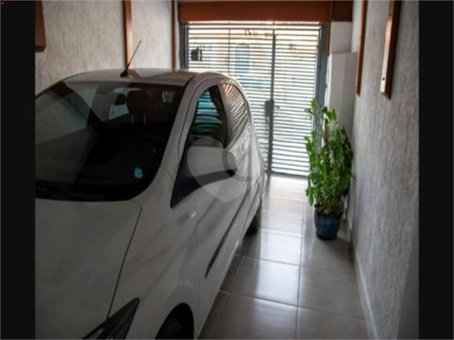 Sobrado à venda com 2 quartos, sendo 1 suíte, em Vila Nova Mazzei, São Paulo, SP