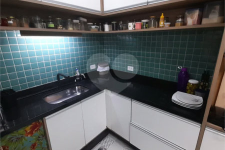Sobrado à venda com 4 quartos, sendo 1 suíte,  em Jardim São Paulo(zona Norte), São Paulo, SP