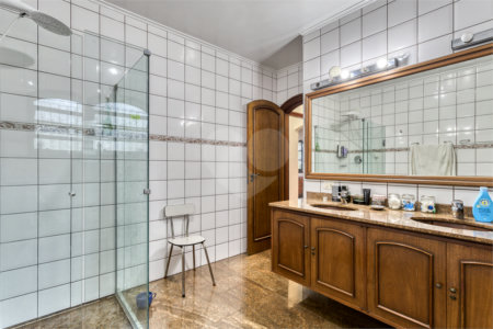 Casa Térrea à venda com 4 suítes em Alto da Boa Vista, São Paulo, SP