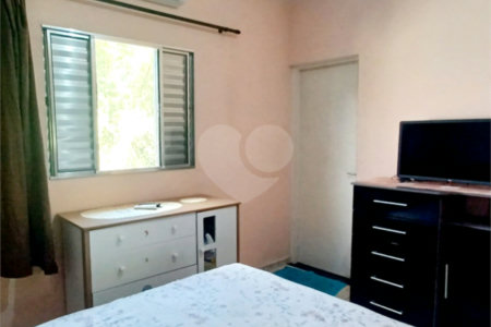 Casa à venda com 2 quartos, sendo 1 suíte, no condomínio Residencial Mirage, Mogi das Cruzes - SP