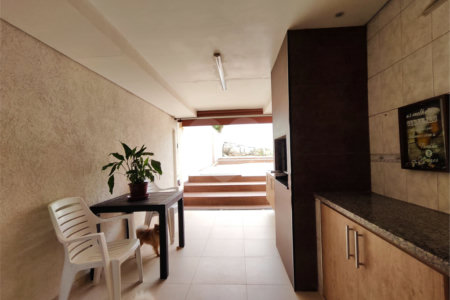 Sobrado à venda com 2 quartos em Jardim Emília, Sorocaba, SP