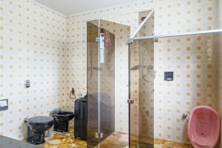 Casa à venda com 5 quartos, sendo 3 suítes, em Lapa, São Paulo, SP