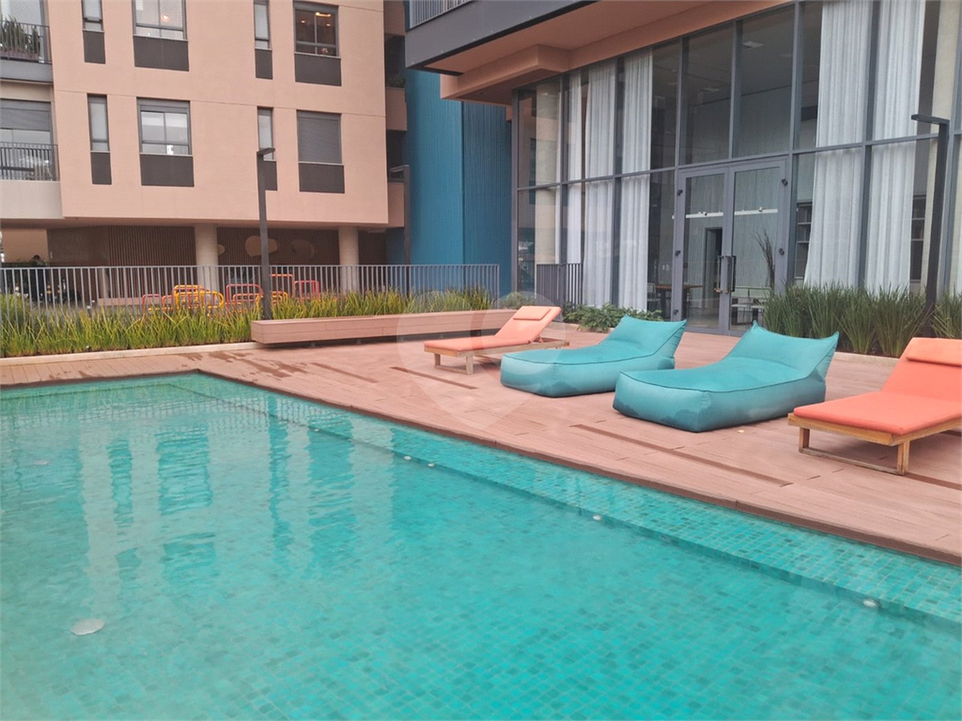 Apartamento à venda com 2 suítes em Alto da Lapa, São Paulo, SP