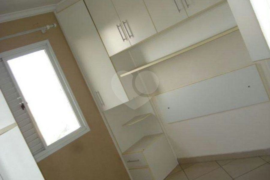 Apartamento à venda com 3 quartos em Parque Bristol, São Paulo, SP
