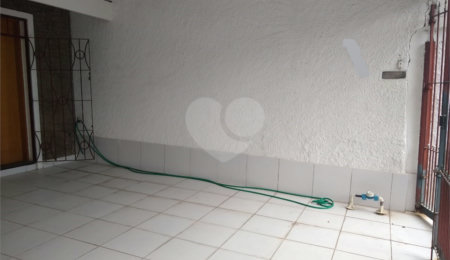 Sobrado à venda com 3 quartos em Chácara Santo Antônio, São Paulo, SP
