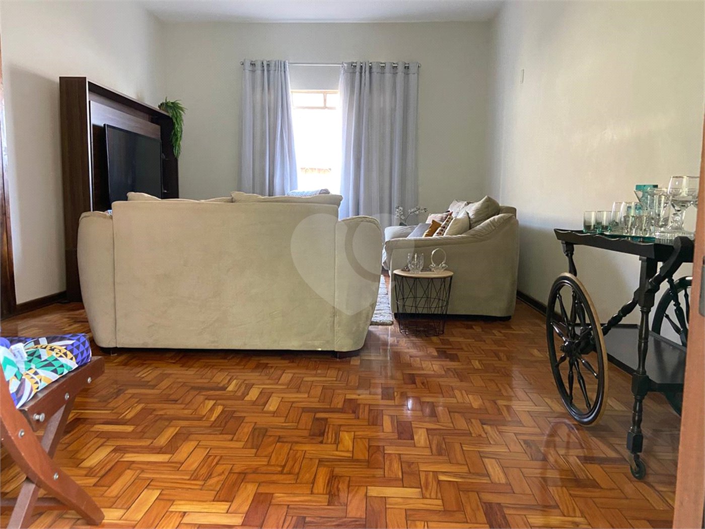 Casa à venda com 3 quartos, sendo 1 suíte, no Centro, Araraquara, SP