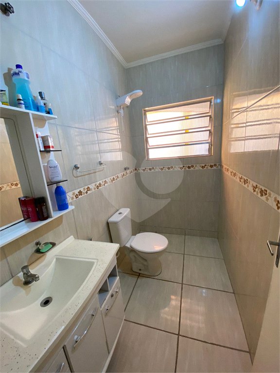 Sobrado à venda com 3 quartos em Jundiapeba, Mogi das Cruzes, SP