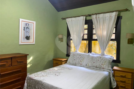 Casa à venda com 6 quartos, sendo 4 suítes, em Canto, Armação dos Búzios, RJ
