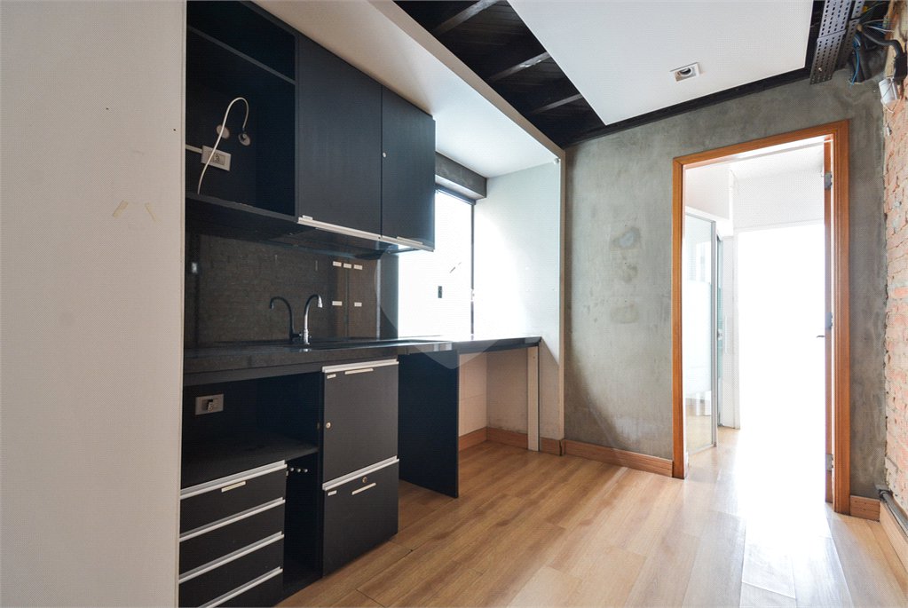 Sobrado à venda ou para alugar com 4 quartos em Vila Clementino, São Paulo, SP