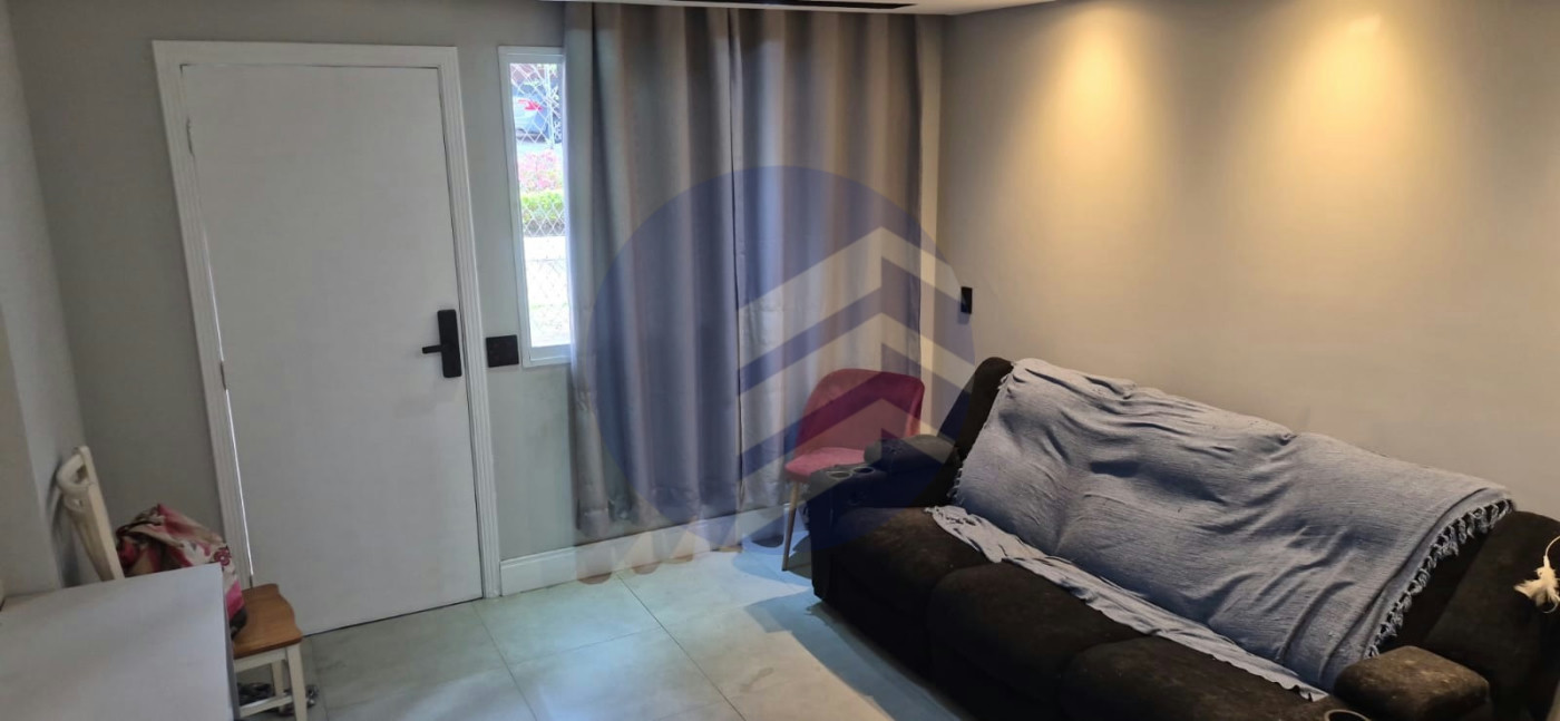 Casa à venda com 2 quartos, sendo 2 suítes, no condomínio Vilas V, São Paulo - SP