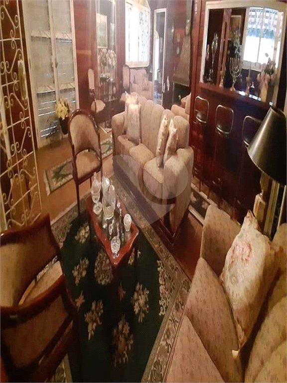 Casa Térrea à venda com 3 quartos, sendo 1 suíte, em Roseira, Mairiporã, SP