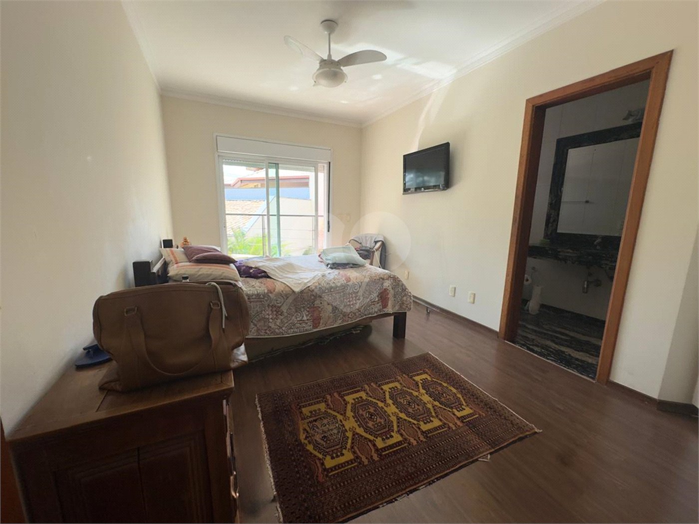Casa à venda com 4 quartos, sendo 3 suítes,  no condomínio Village Vert, Sorocaba - SP
