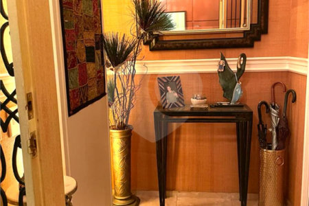 Apartamento à venda ou para alugar com 4 quartos, sendo 3 suítes, em Jardim Vitória Régia, São Paulo, SP