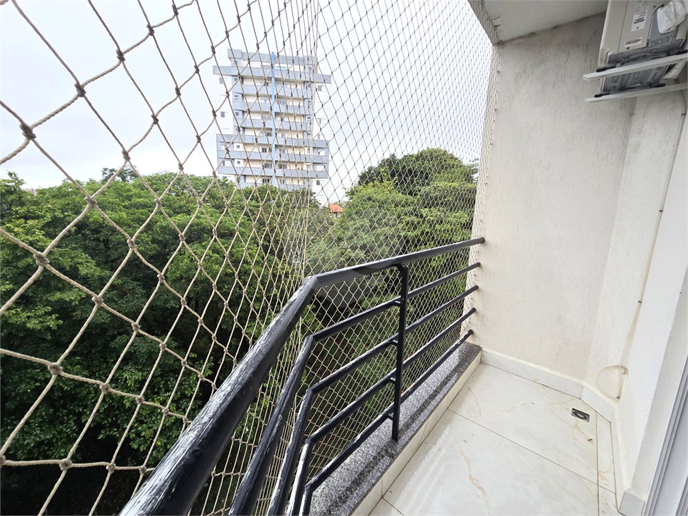 Apartamento à venda com 3 quartos, sendo 1 suíte,  em Jardim Judith, Sorocaba, SP
