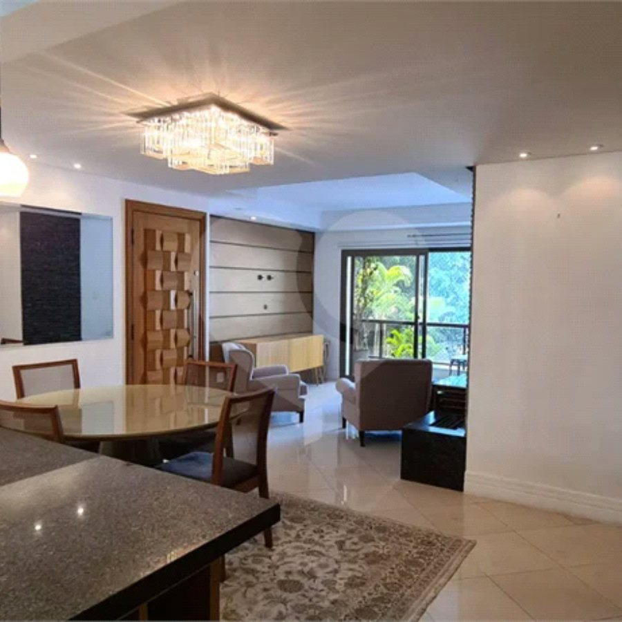 Apartamento à venda no Campo Belo com 110m², 03 dormitórios sendo 01 suite, 2 vagas - São Paulo/S
