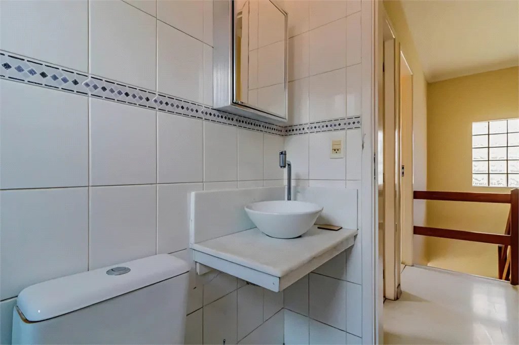 Casa à venda com 3 quartos, sendo 1 suíte,  no condomínio Villa Bella, São Paulo - SP