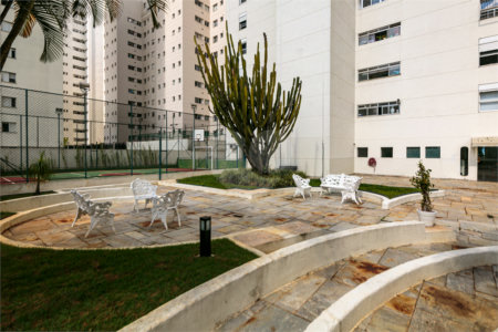 Apartamento à venda com 4 quartos, sendo 1 suíte, em Alto da Boa Vista, São Paulo, SP