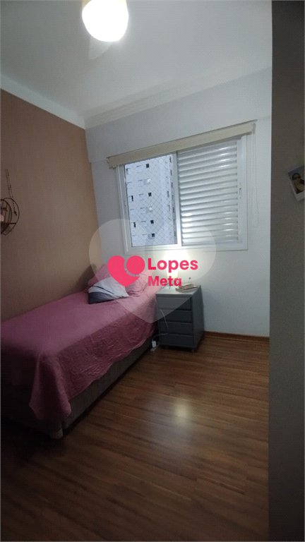 Apartamento à venda com 3 quartos, sendo 1 suíte, em Jardim das Indústrias, São José dos Campos, SP