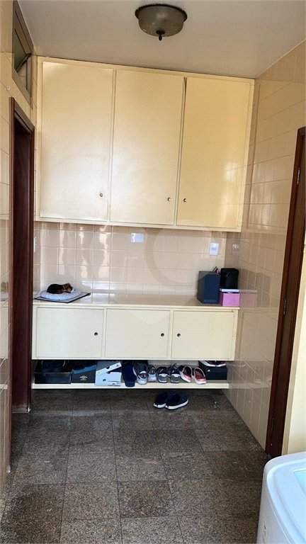 Sobrado à venda com 4 quartos, sendo 1 suíte, no Centro, Araraquara, SP