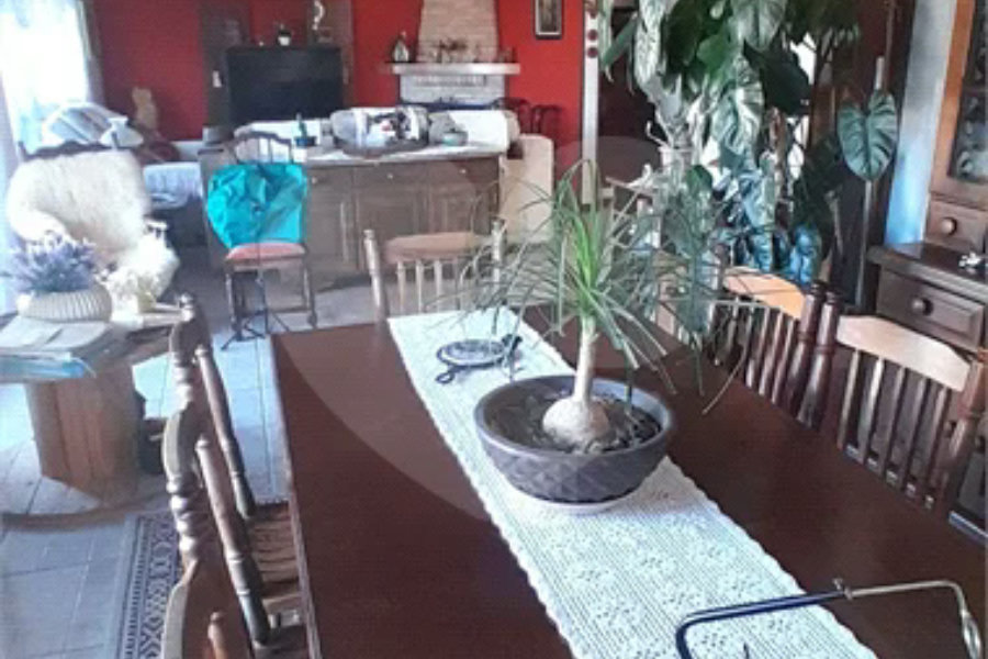 Sobrado à venda com 3 quartos, sendo 1 suíte, em Vila Isabela, Campos do Jordão, SP