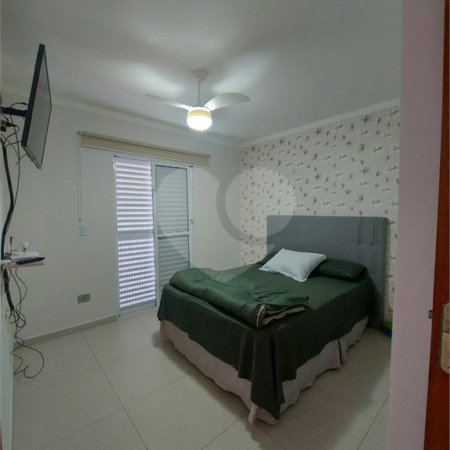 Sobrado à venda com 2 suítes em Nova Cerejeira, Atibaia, SP