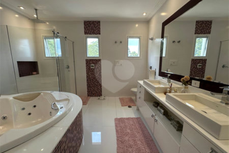 Casa à venda com 3 suítes no condomínio Reserva Nova Cantareira, São Paulo - SP