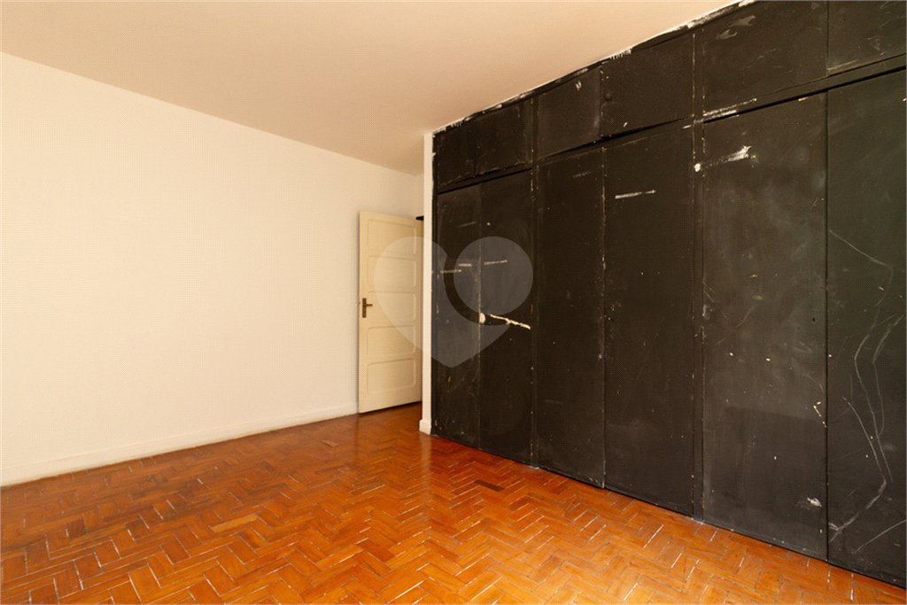 Sobrado à venda com 3 quartos, sendo 1 suíte, em Vila Olímpia, São Paulo, SP