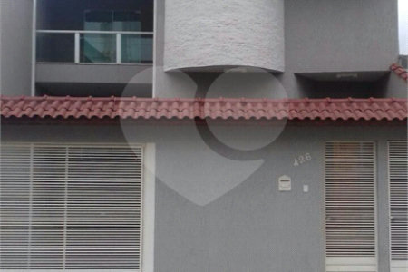 Casa à venda com 3 quartos, sendo 1 suíte,  em Vila Miranda, Itaquaquecetuba, SP