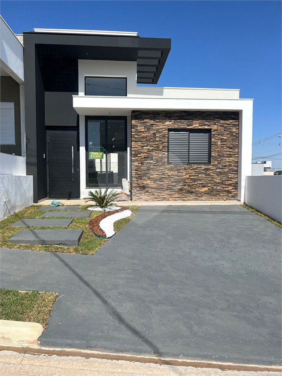 Casa à venda com 3 suítes no condomínio Horto Florestal Villagio, Sorocaba - SP