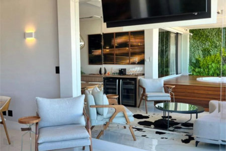 Apartamento com 1 quarto com hidromassagem e vista para o mar à venda em Aparecida - SP