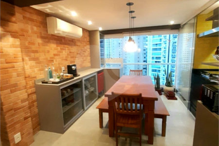 Apartamento à venda com 2 suítes em Jardim Fonte do Morumbi, São Paulo, SP