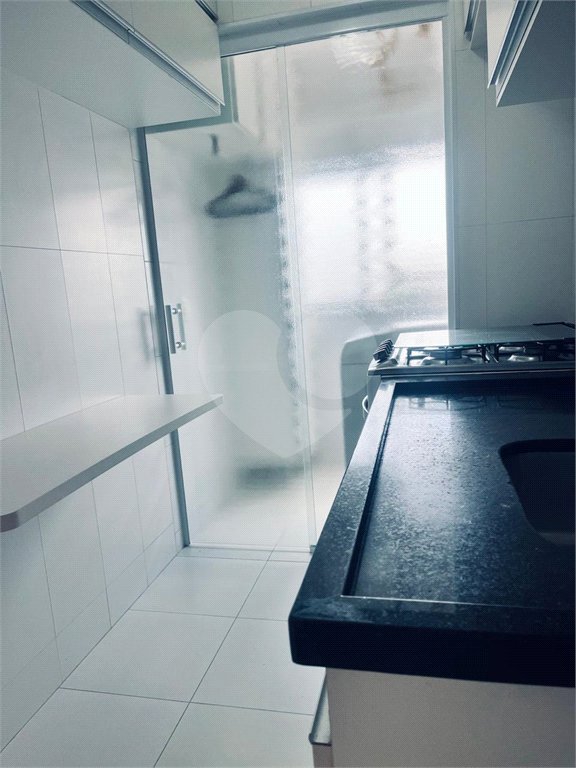 Apartamento à venda com 2 quartos em Parque Maria Domitila, São Paulo, SP